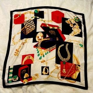 ✨CARTIER LOGO SCARF (GORGEOUS)